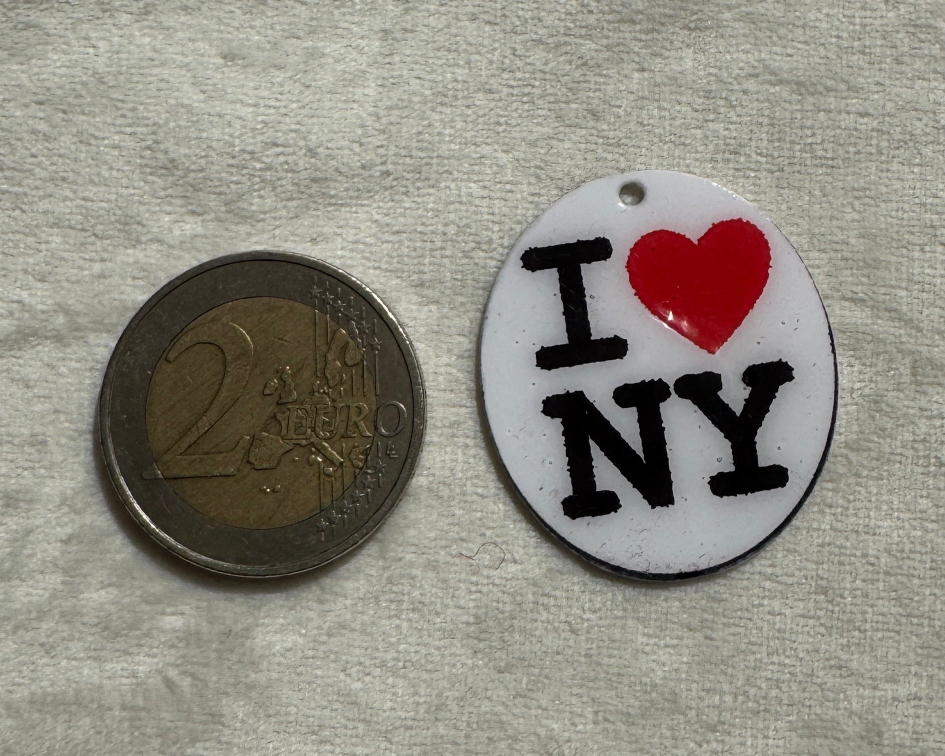 Charms handmade NY (pour collier ou bracelet personnalisé)