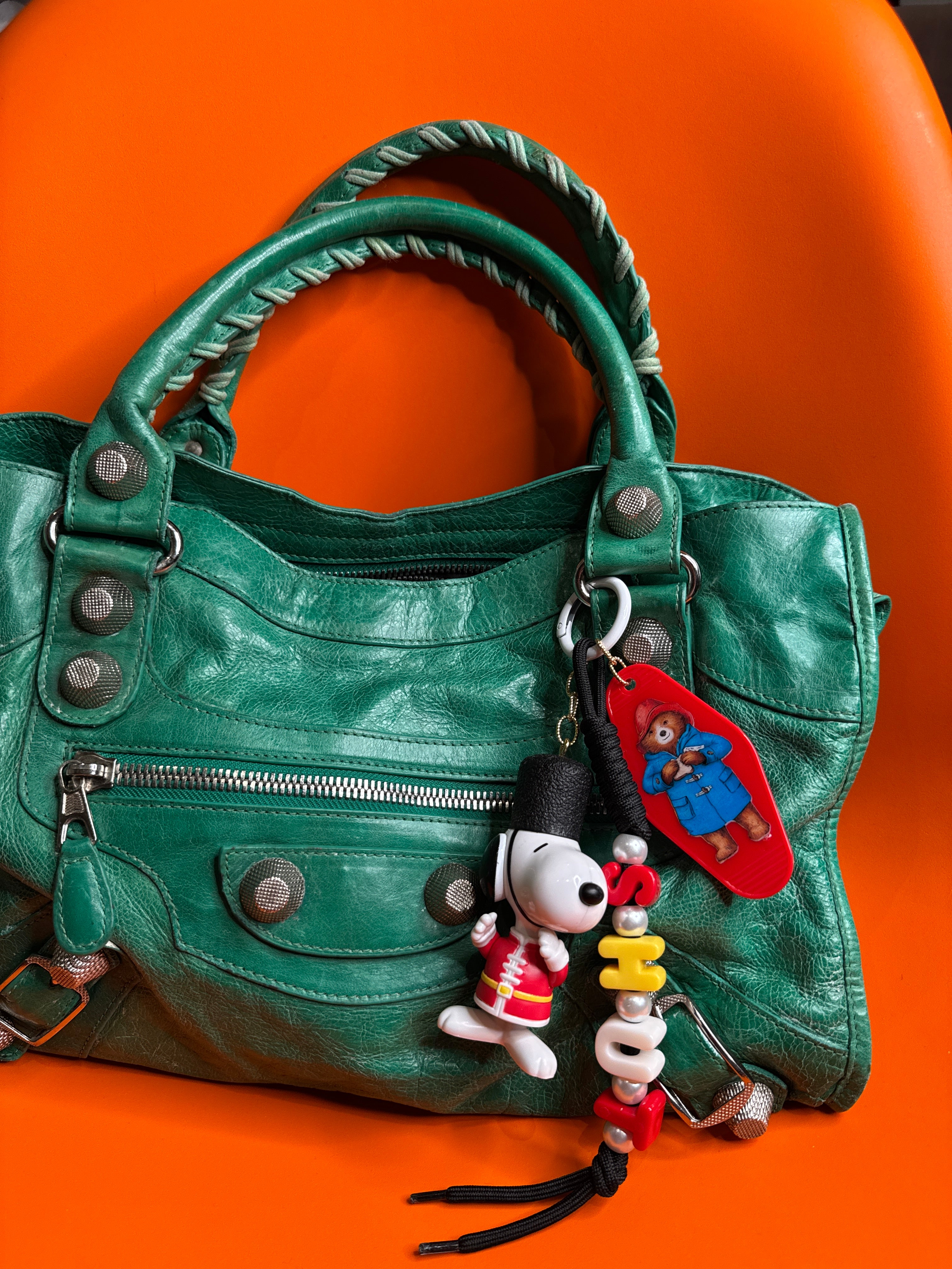 ✨ Lucky Charm - Shut Up, London 5/12 ✨