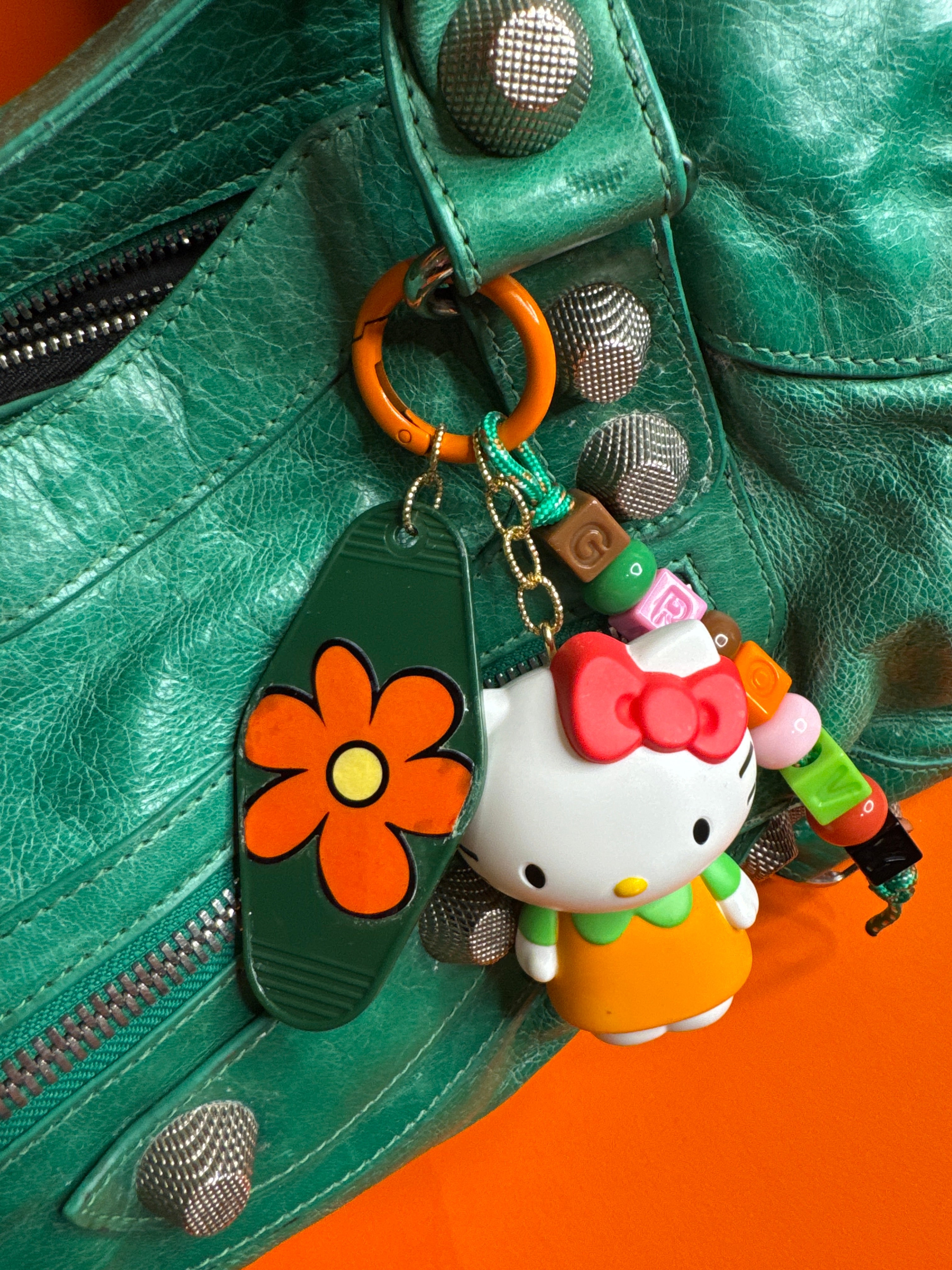 ✨ Lucky Charm - Groovy Mystery 3/12 ✨